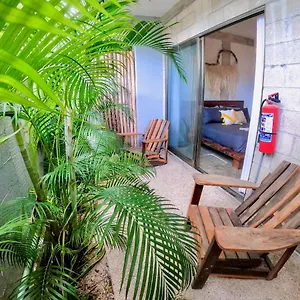 Katalox Jungle Lofts By Simply Comfort Centre Rooftop Patio & Pool Apartamento